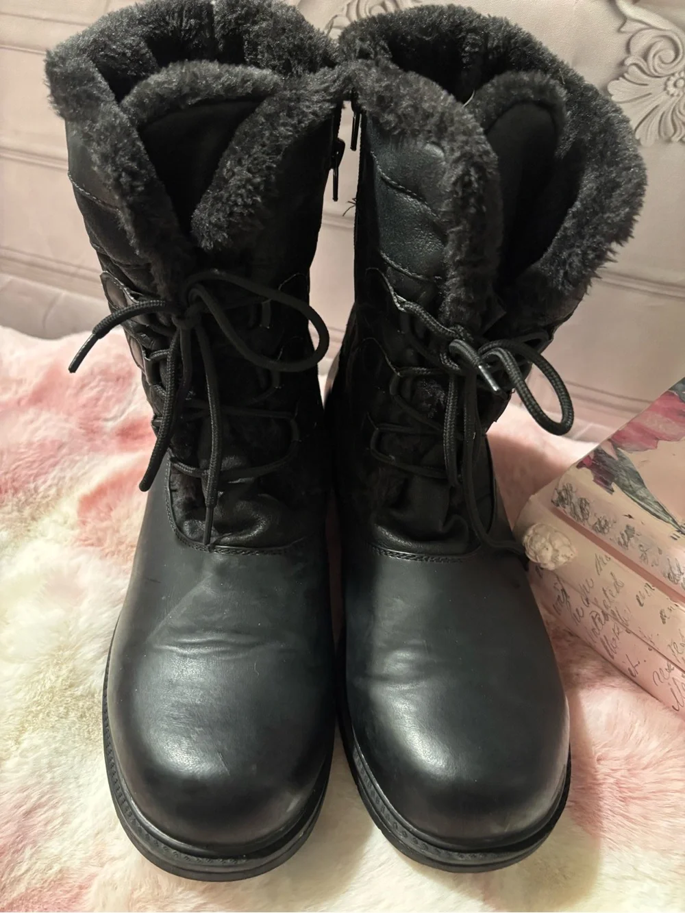 Rugged Outback Women's Black Faux Fur Winter Lace-Up Boots, Size 12W